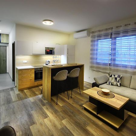 Apartmany Aswa Breclav Ngoại thất bức ảnh